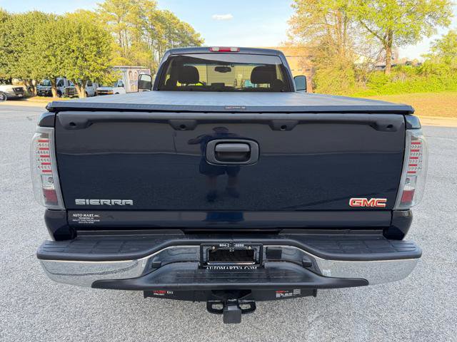 Used 2006 GMC Sierra 2500 SLE w/ Snow Plow Prep Package image 43