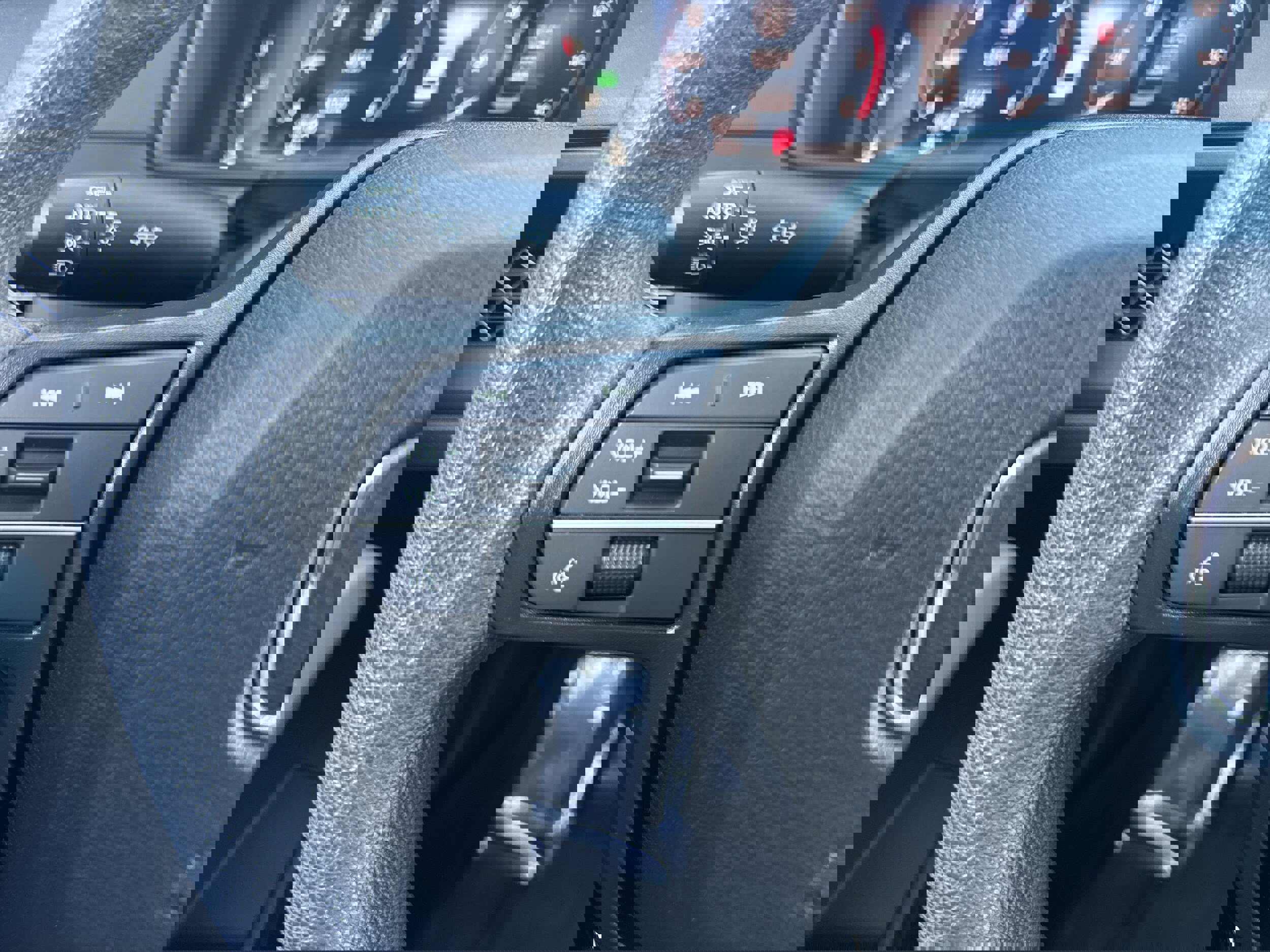 Used 2023 Honda Accord LX image 18