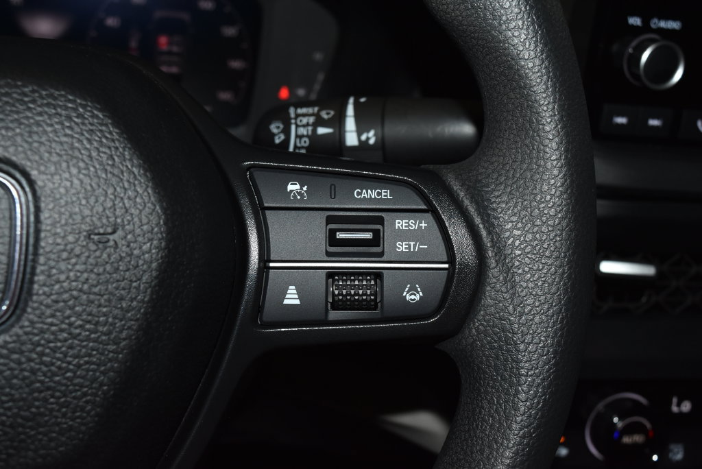 Used 2024 Honda Accord EX image 9