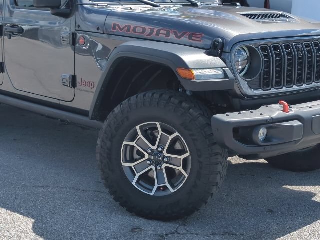 Certified 2024 Jeep Gladiator Mojave w/ Technology Group AWD/4WD image 2
