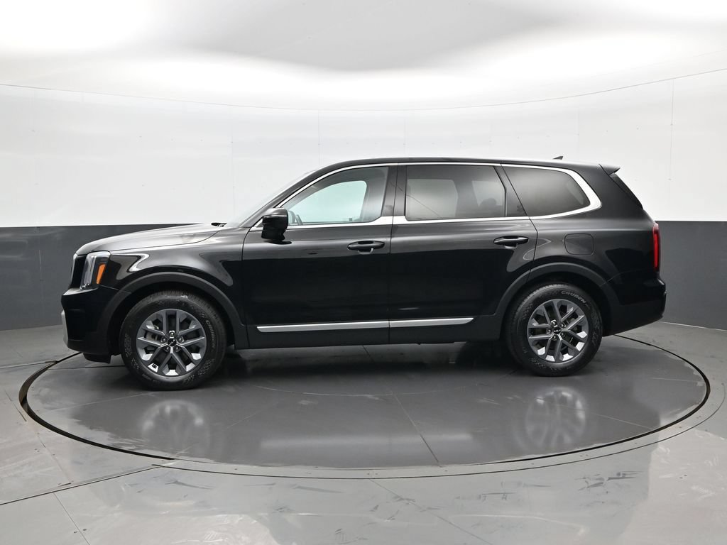 Used 2024 Kia Telluride LX AWD/4WD image 9