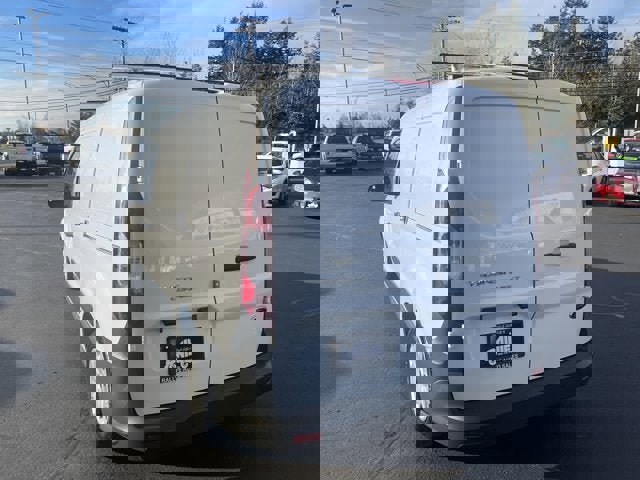 Used 2016 Ford Transit Connect XL image 4