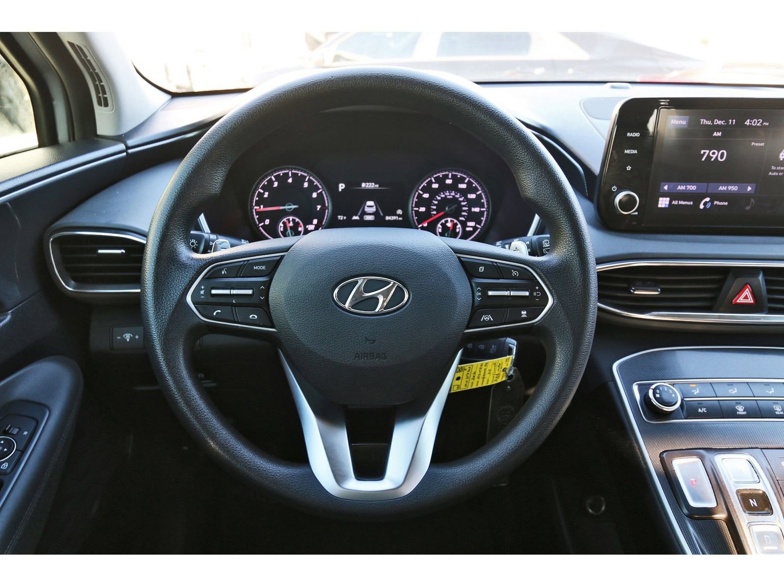 Used 2021 Hyundai Santa Fe SE image 15