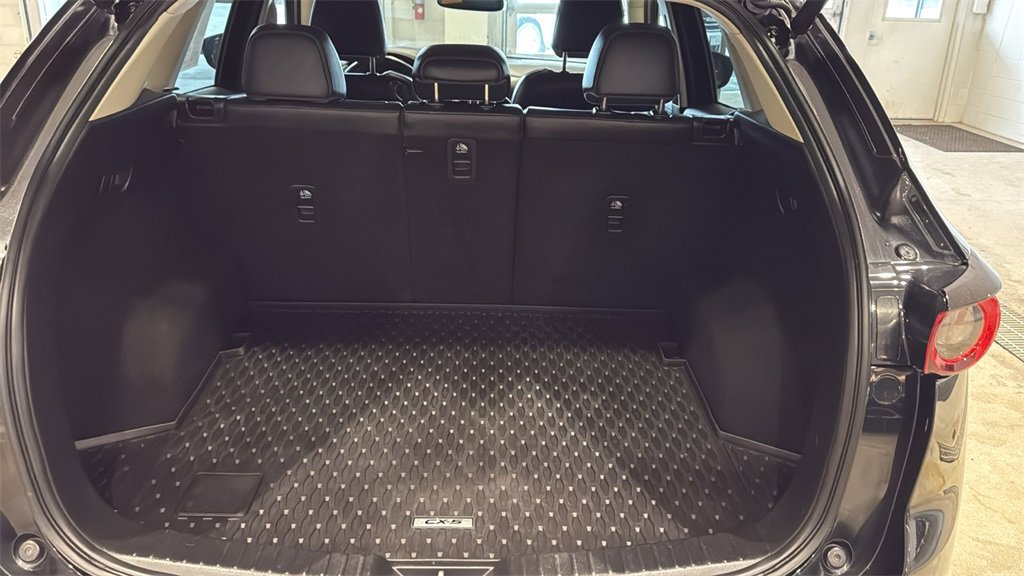 Used 2019 MAZDA CX-5 Grand Touring w/ GT Premium Package image 18