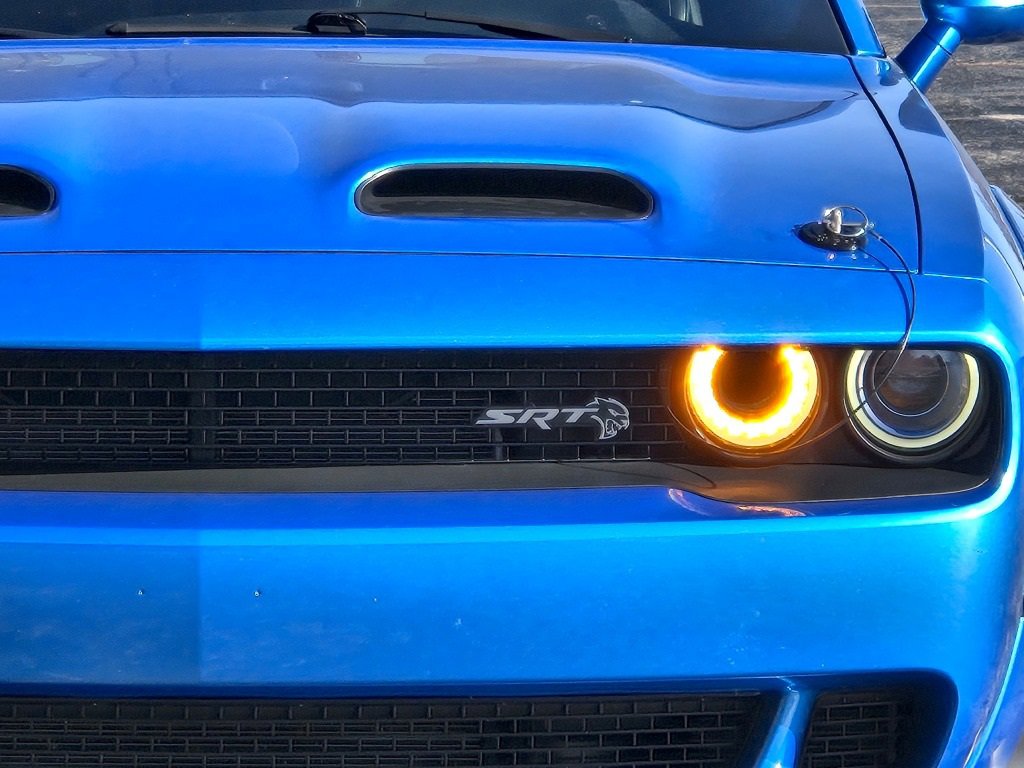 Used 2019 Dodge Challenger SRT Hellcat image 11