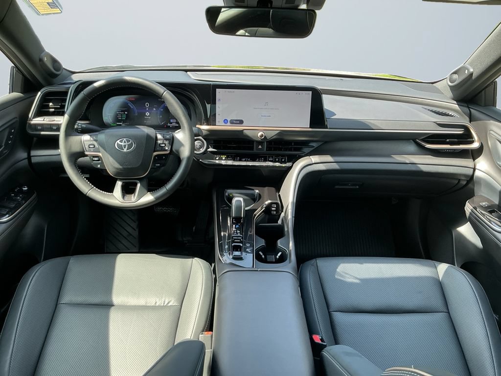 Certified 2026 Toyota Crown AWD/4WD image 12