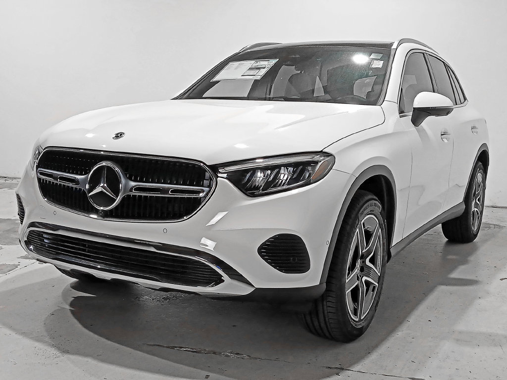 New 2026 Mercedes-Benz GLC 300 4MATIC image 3