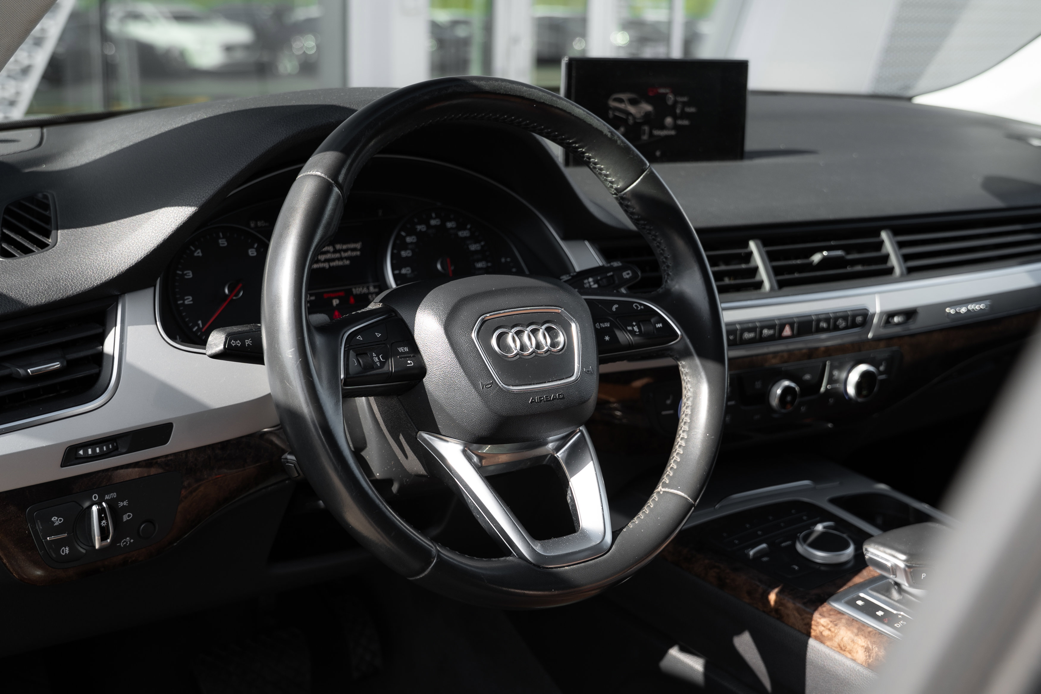 Used 2018 Audi Q7 2.0T Premium AWD/4WD image 11