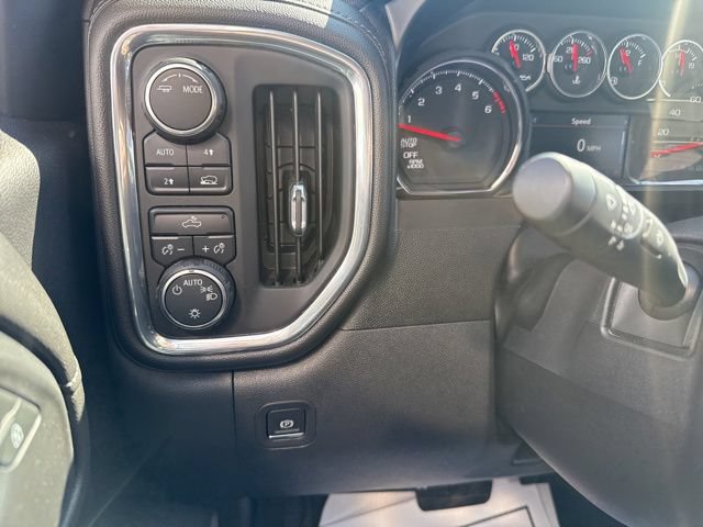 Certified 2020 Chevrolet Silverado 1500 LT w/ All-Star Edition AWD/4WD image 22