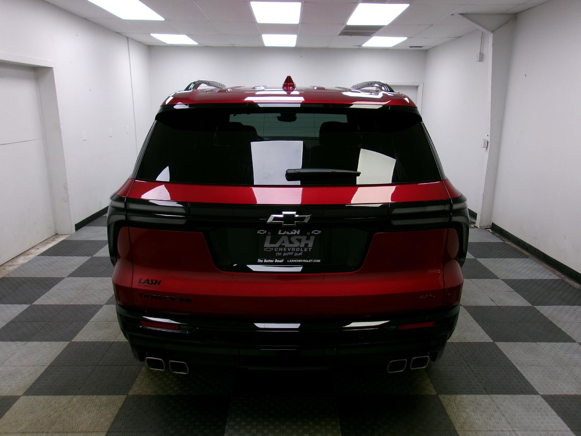 New 2026 Chevrolet Traverse RS w/ LPO, Floor Liner Package FWD image 13