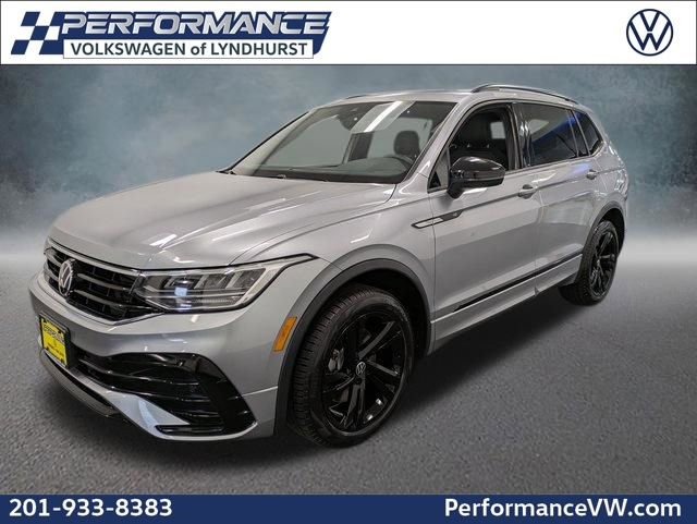 Used 2023 Volkswagen Tiguan SE R-Line AWD/4WD image 1