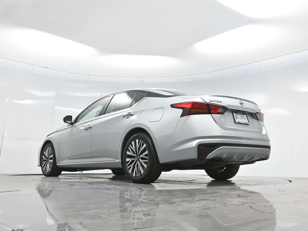 Used 2023 Nissan Altima 2.5 SV image 61