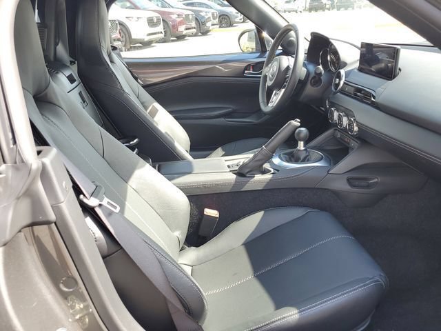 New 2025 MAZDA MX-5 Miata Grand Touring w/ Weather Package RWD image 8