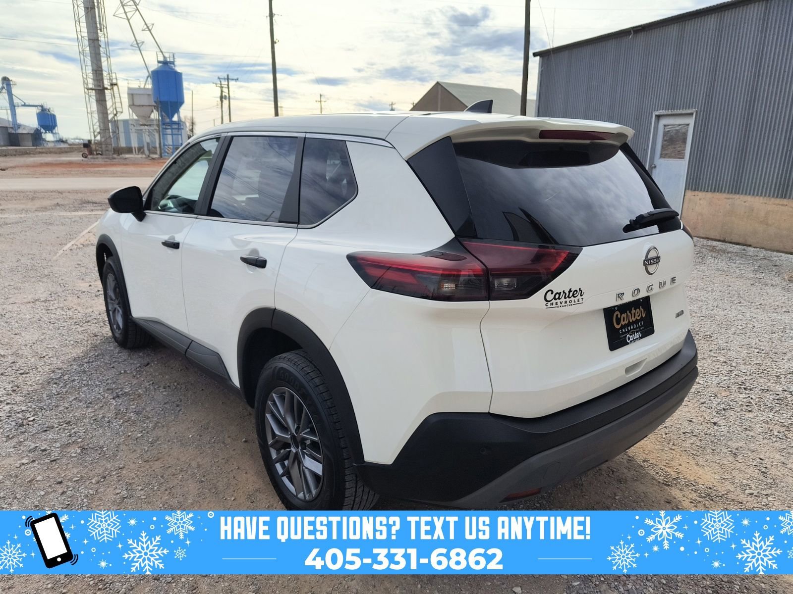Used 2023 Nissan Rogue S image 7