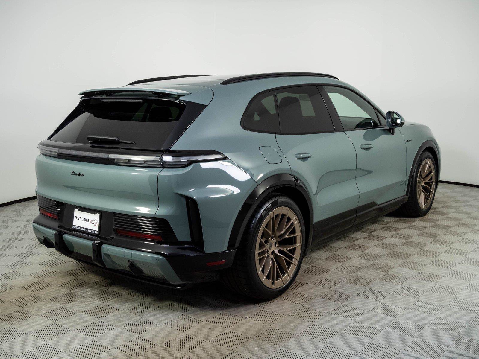 New 2026 Porsche Cayenne Turbo Electric AWD/4WD image 29