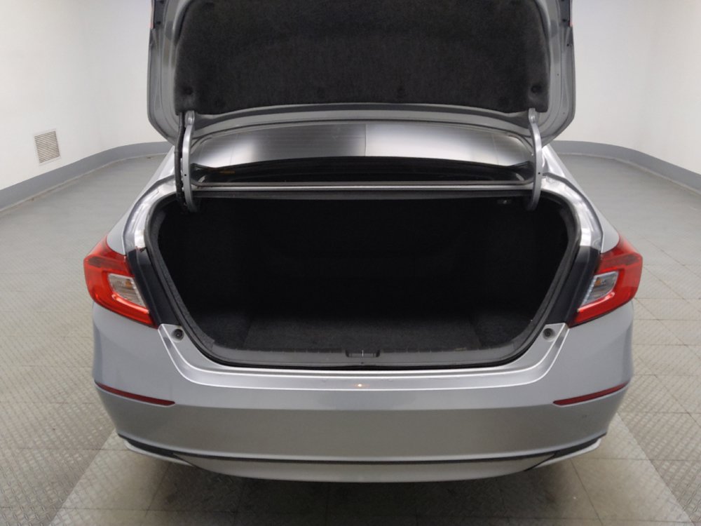 Used 2019 Honda Accord LX image 29