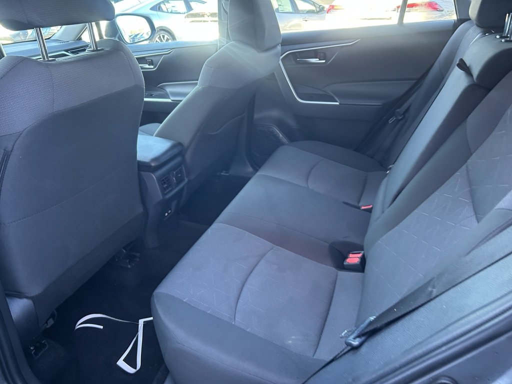 Used 2024 Toyota RAV4 XLE image 9