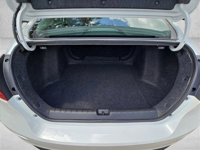 Used 2021 Honda Insight EX image 6