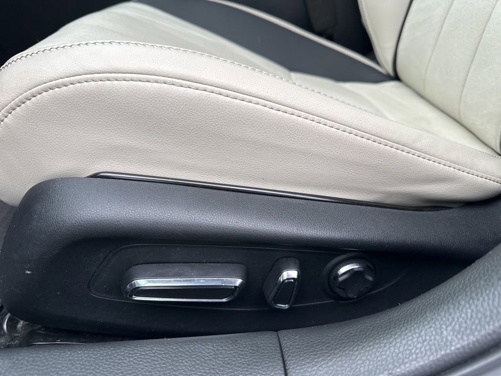 Used 2023 Acura Integra A-Spec image 18