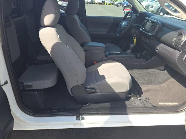 Used 2021 Toyota Tacoma SR w/ SR Convenience Package AWD/4WD image 8