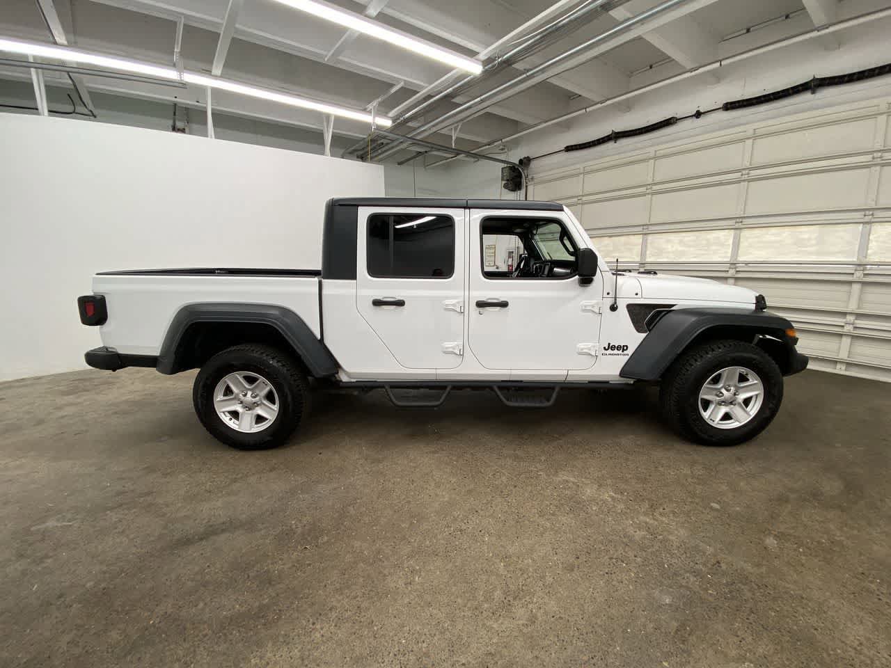 Used 2020 Jeep Gladiator Sport w/ Quick Order Package 24S AWD/4WD image 7