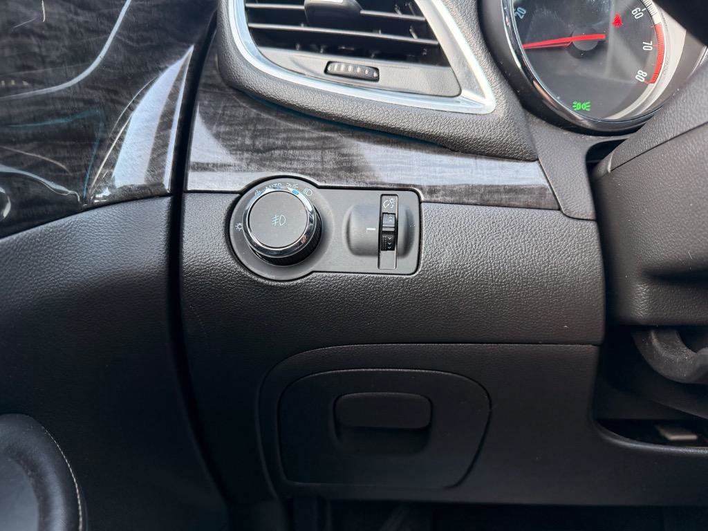 Used 2015 Buick Encore Leather FWD image 10