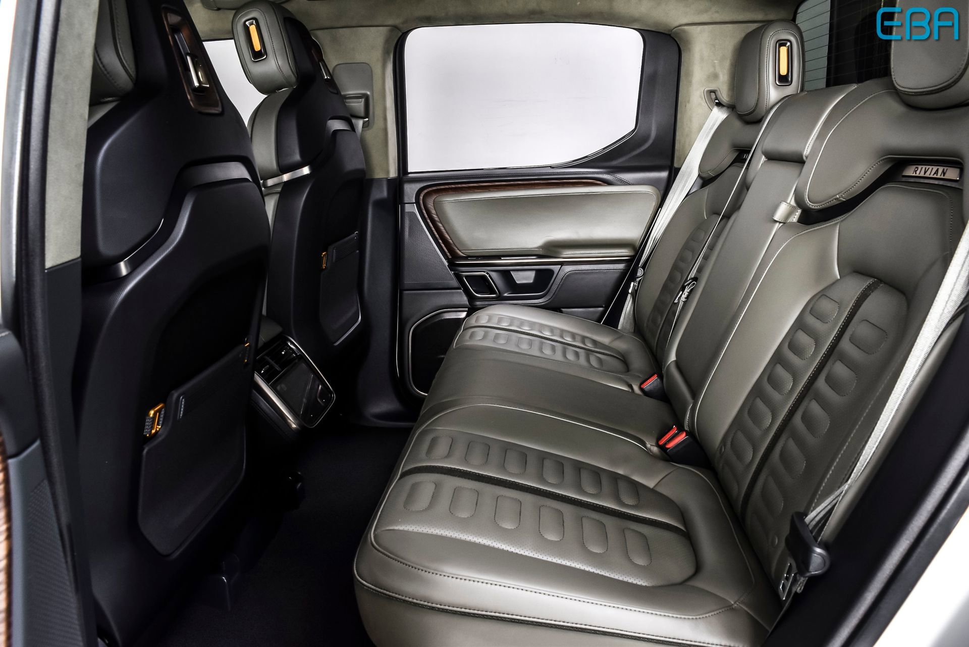 Used 2022 Rivian R1T Adventure AWD/4WD image 18