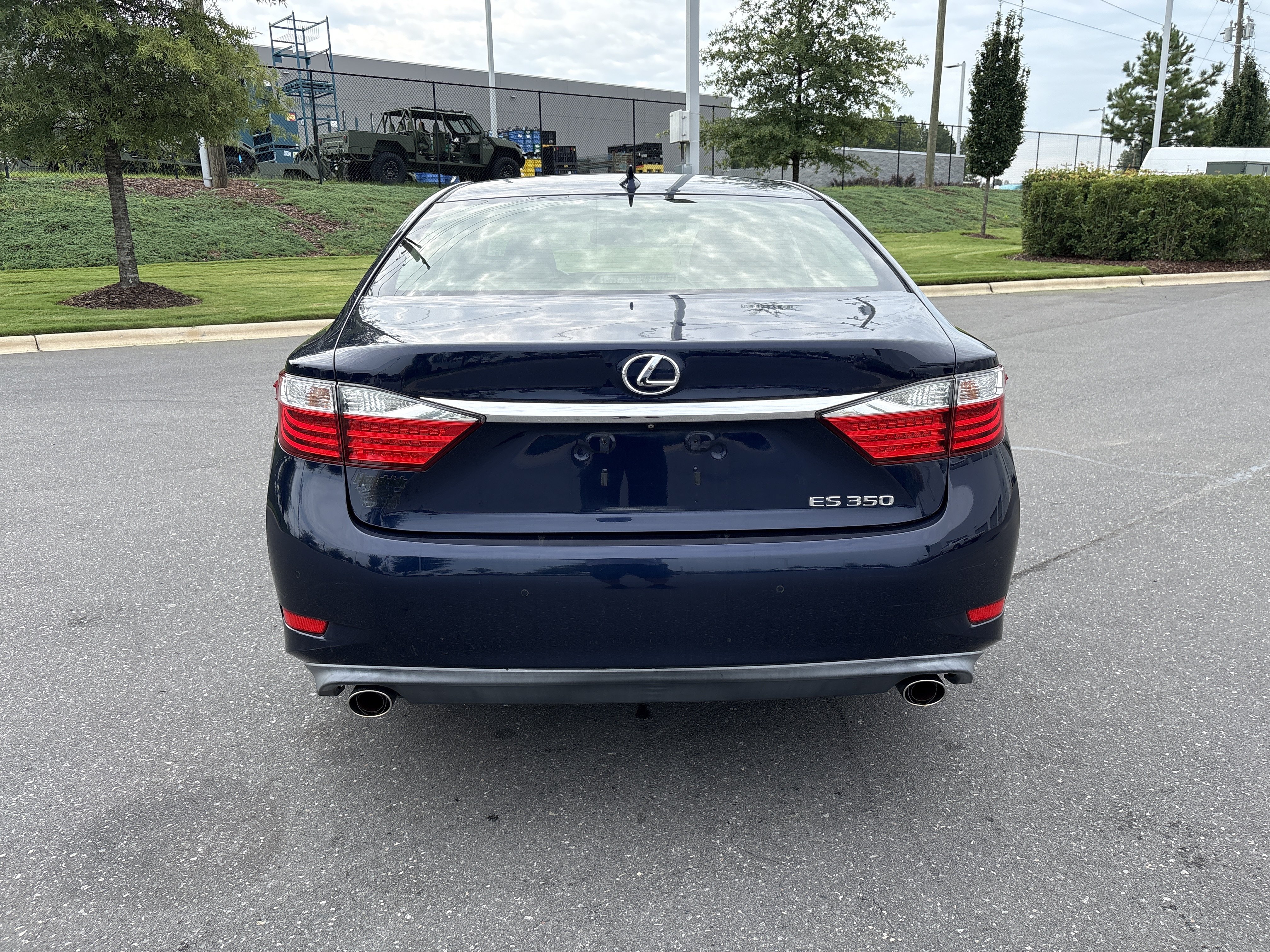 Used 2015 Lexus ES 350 w/ Premium Package FWD image 8
