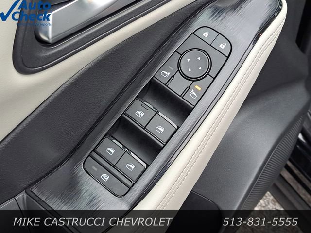 Used 2025 Nissan Rogue SV image 22