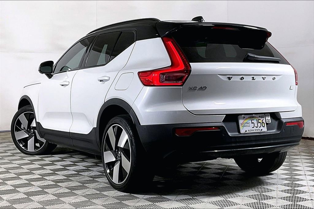 Used 2023 Volvo XC40 Recharge Ultimate w/ Protection Package Premier AWD/4WD image 13