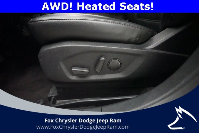 Used 2024 Ford Edge SEL image 28