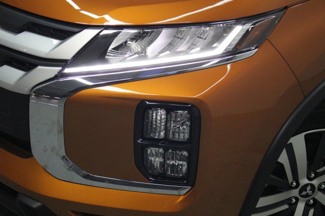 New 2026 Mitsubishi Outlander Sport ES image 2