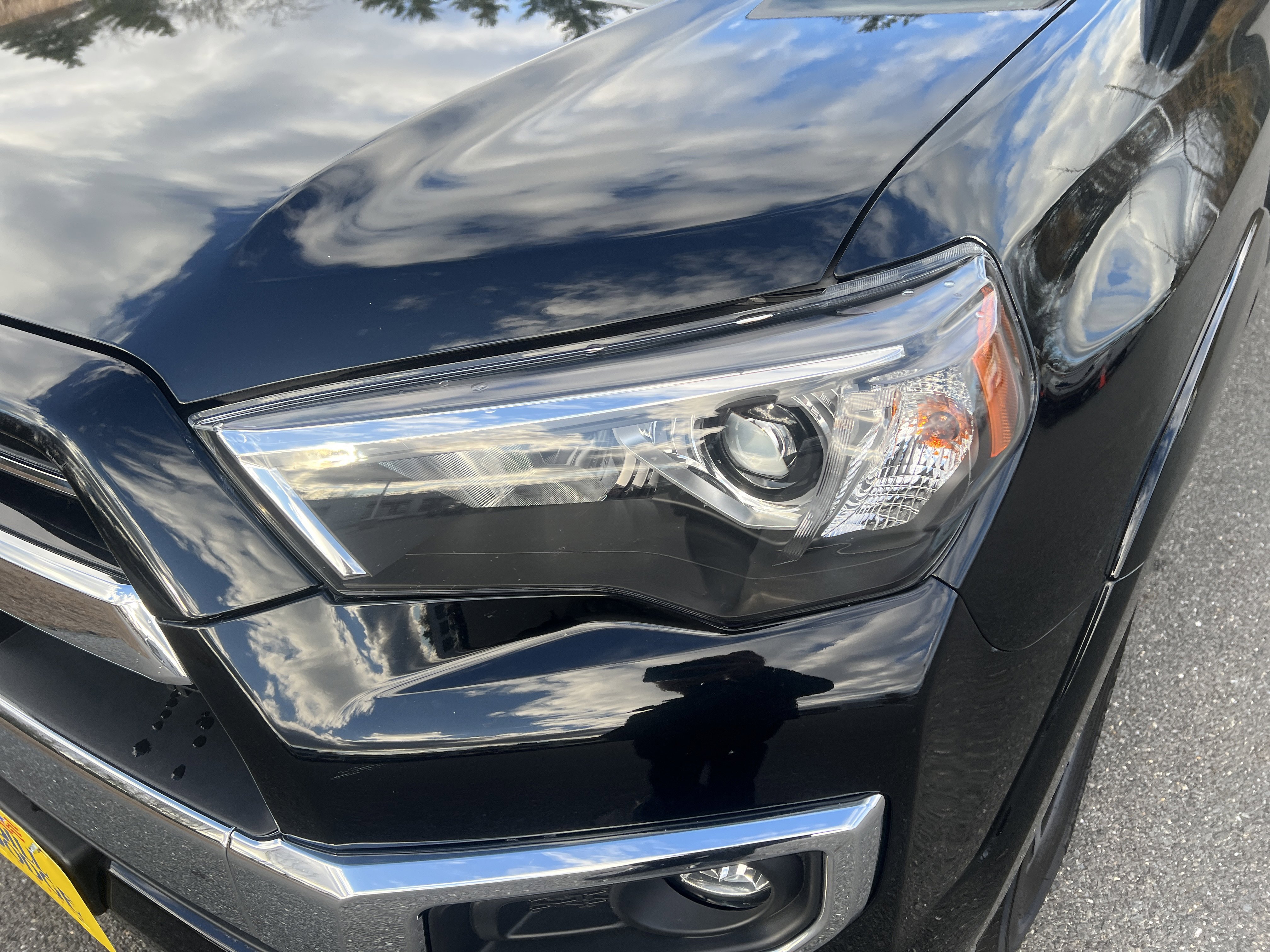 Used 2023 Toyota 4Runner Limited image 9