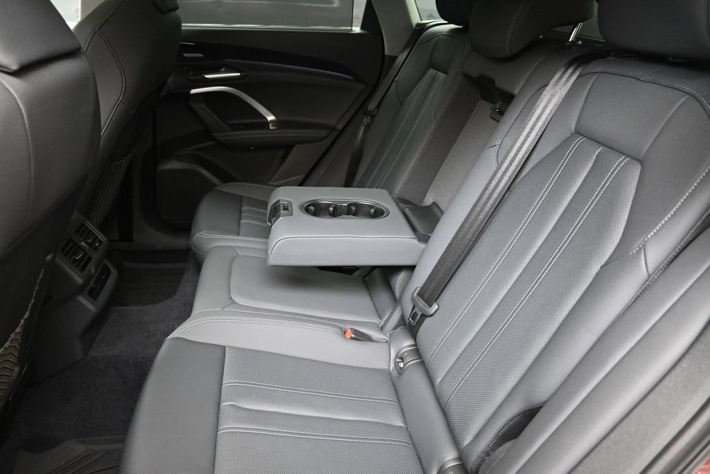 Certified 2025 Audi Q5 Premium Plus w/ Premium Plus AWD/4WD image 20