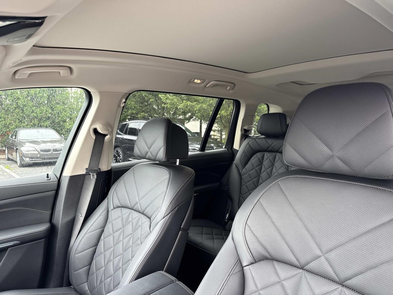 Certified 2024 BMW X7 xDrive40i AWD/4WD image 33