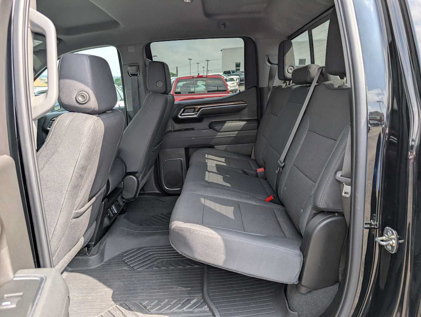 New 2026 Chevrolet Silverado 1500 LT w/ All Star Edition Plus AWD/4WD image 18