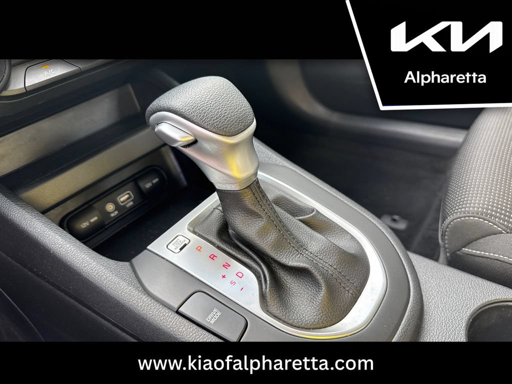 Used 2021 Kia Forte LXS FWD image 28