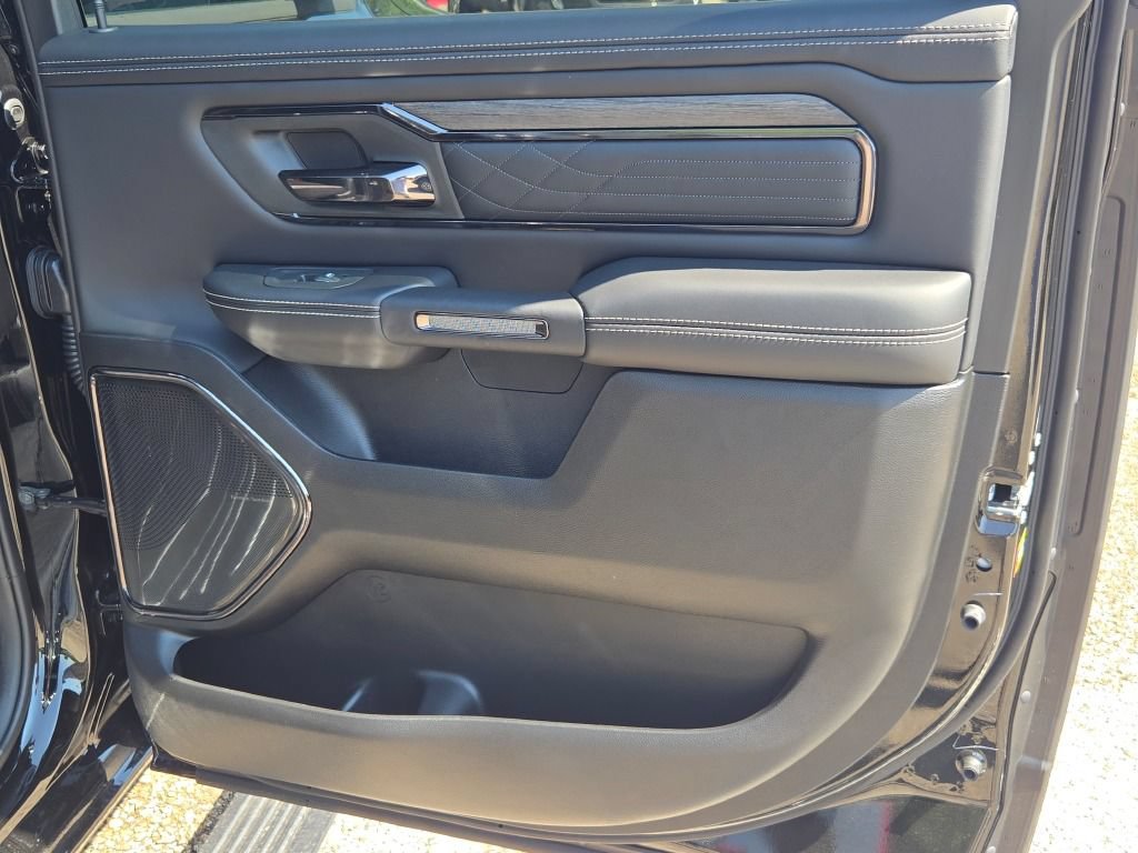 New 2027 RAM 1500 Limited AWD/4WD image 15