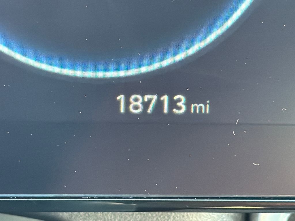 Used 2024 Hyundai Elantra SEL image 27