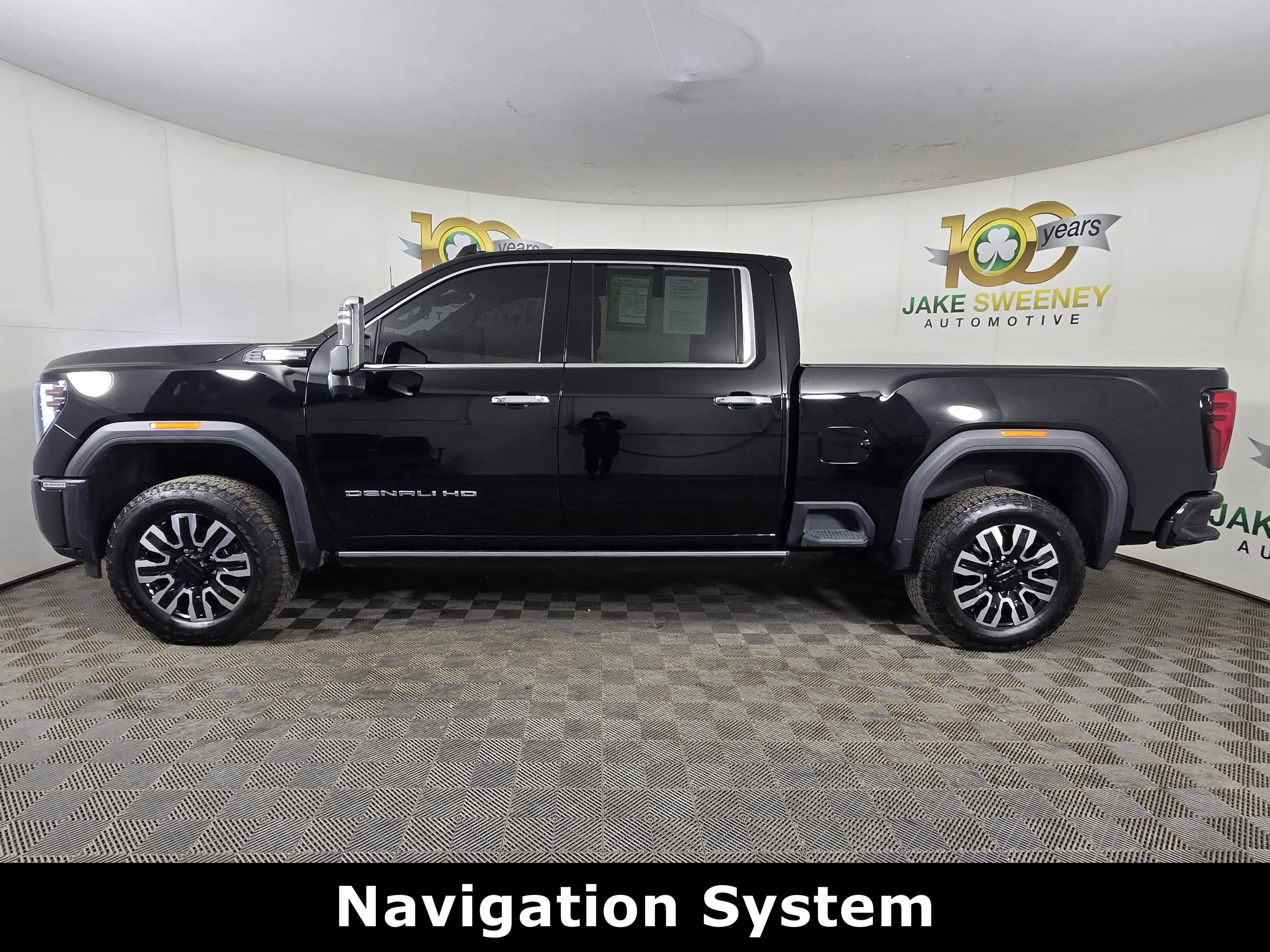 Certified 2025 GMC Sierra 2500 Denali Ultimate image 4