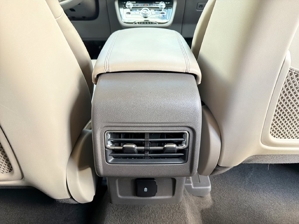 Used 2022 Lincoln Corsair FWD image 17