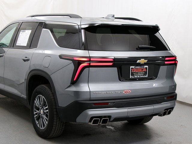 Certified 2024 Chevrolet Traverse LT image 9