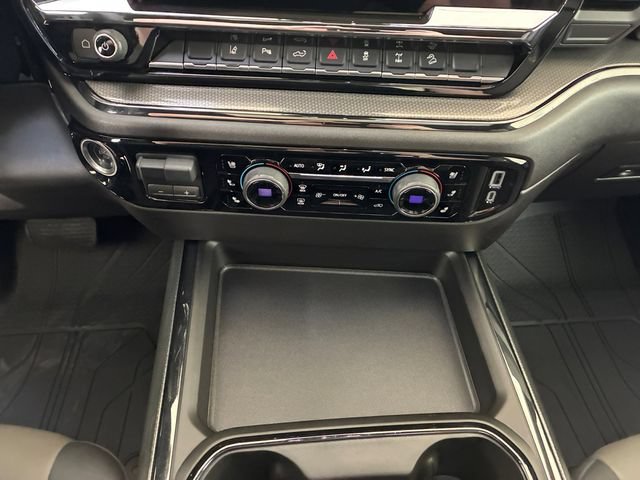 Certified 2025 Chevrolet Silverado 2500 ZR2 w/ Technology Package AWD/4WD image 21
