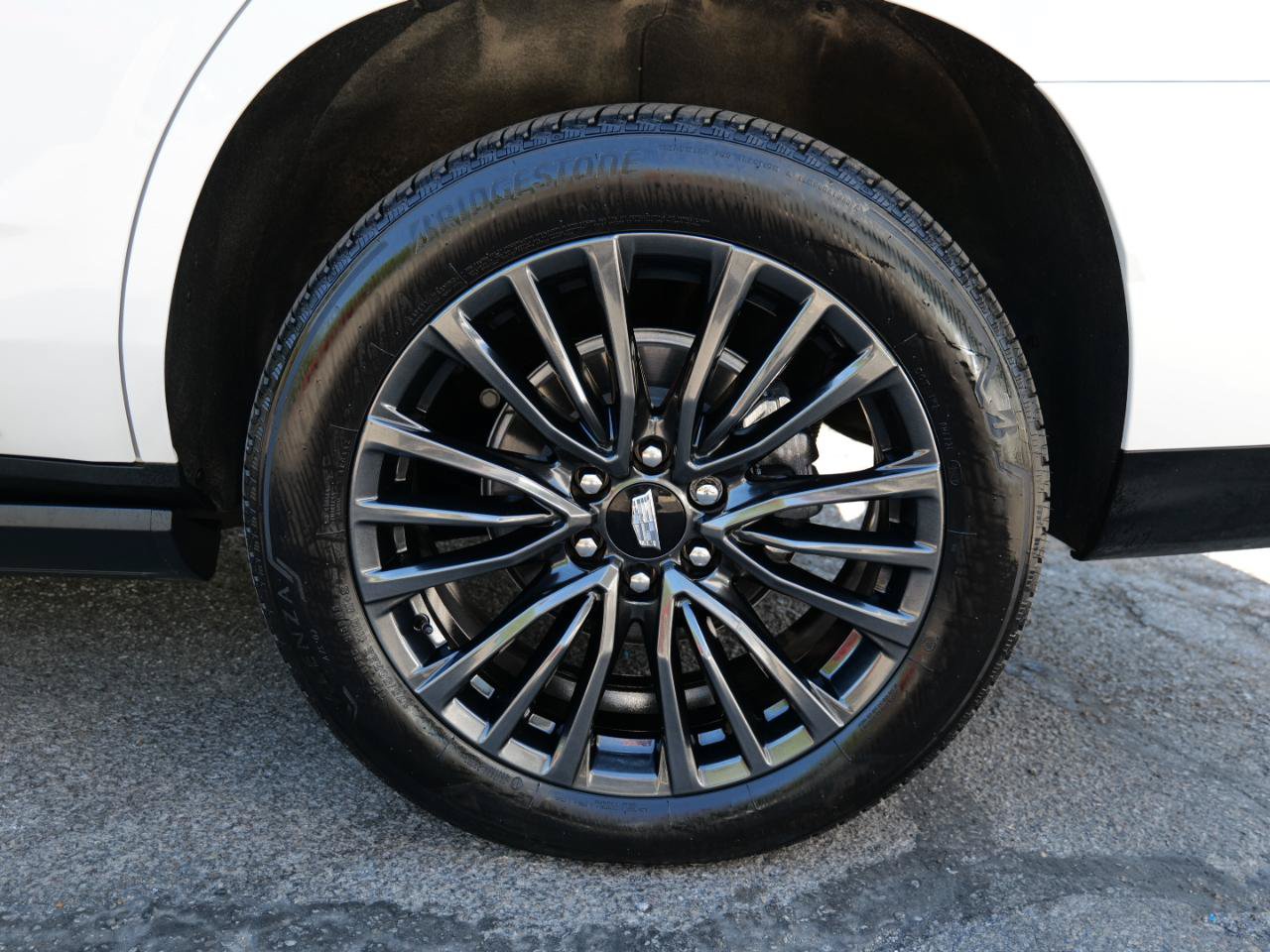 Used 2025 Cadillac Escalade Sport Platinum w/ LPO, Floor Liner Package AWD/4WD image 71