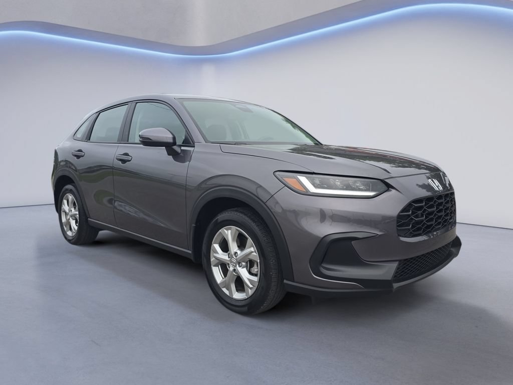 Used 2025 Honda HR-V LX image 8