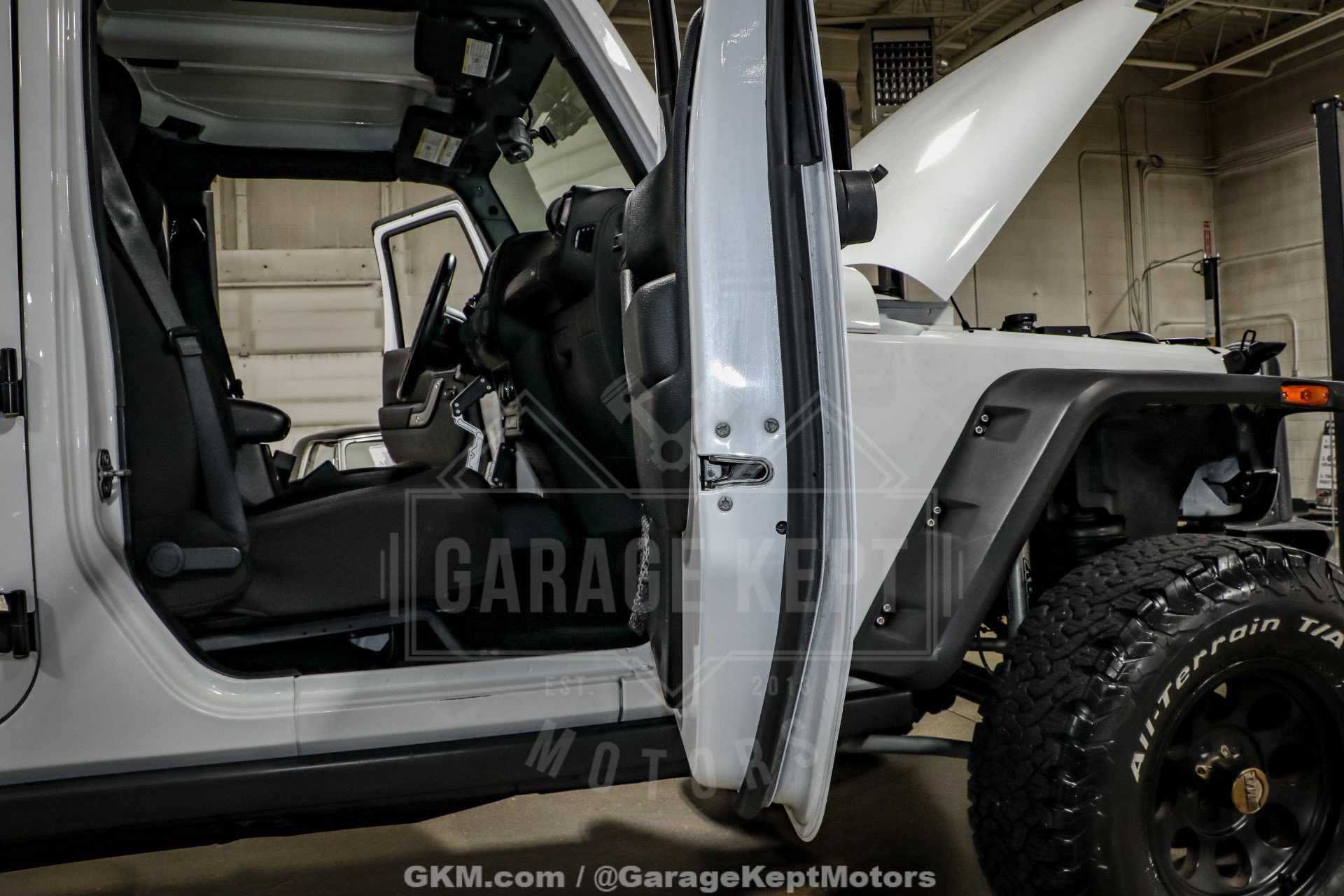 Used 2018 Jeep Wrangler Unlimited Sport w/ Power Convenience Group image 81