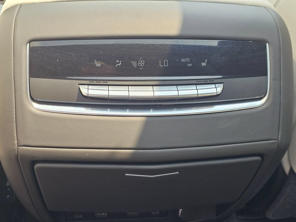 Certified 2026 Cadillac Escalade V w/ LPO, Floor Liner Package AWD/4WD image 19