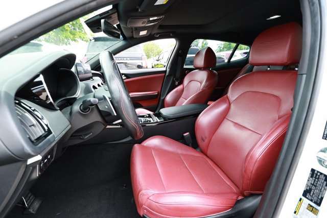 Used 2022 Kia Stinger GT-Line w/ Sun & Sound Package RWD image 26