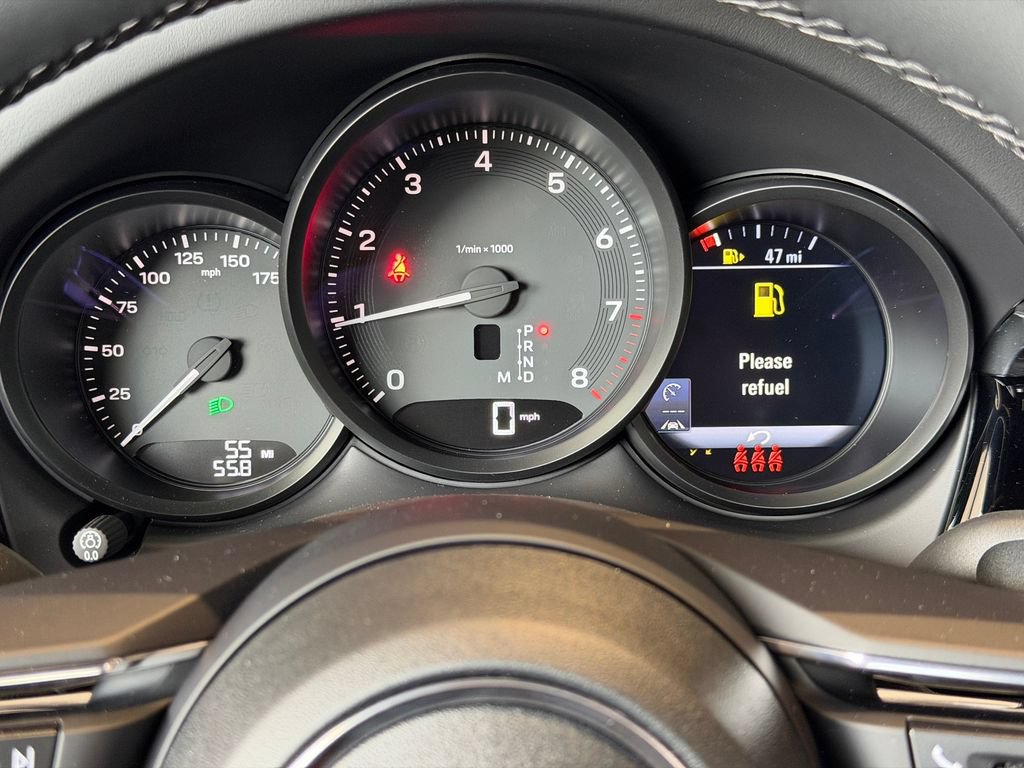 New 2026 Porsche Macan AWD/4WD image 19