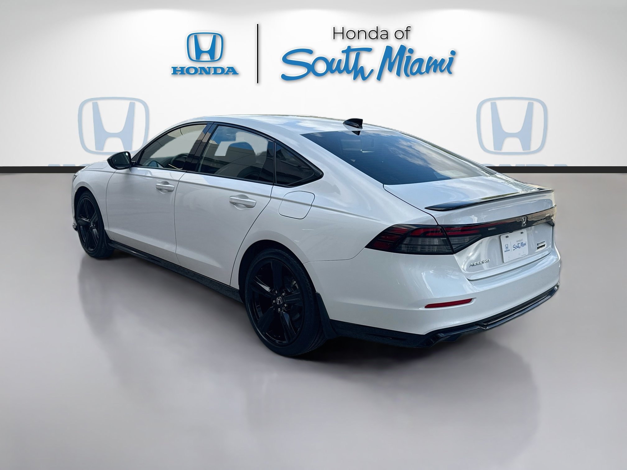 Certified 2025 Honda Accord Sport image 5